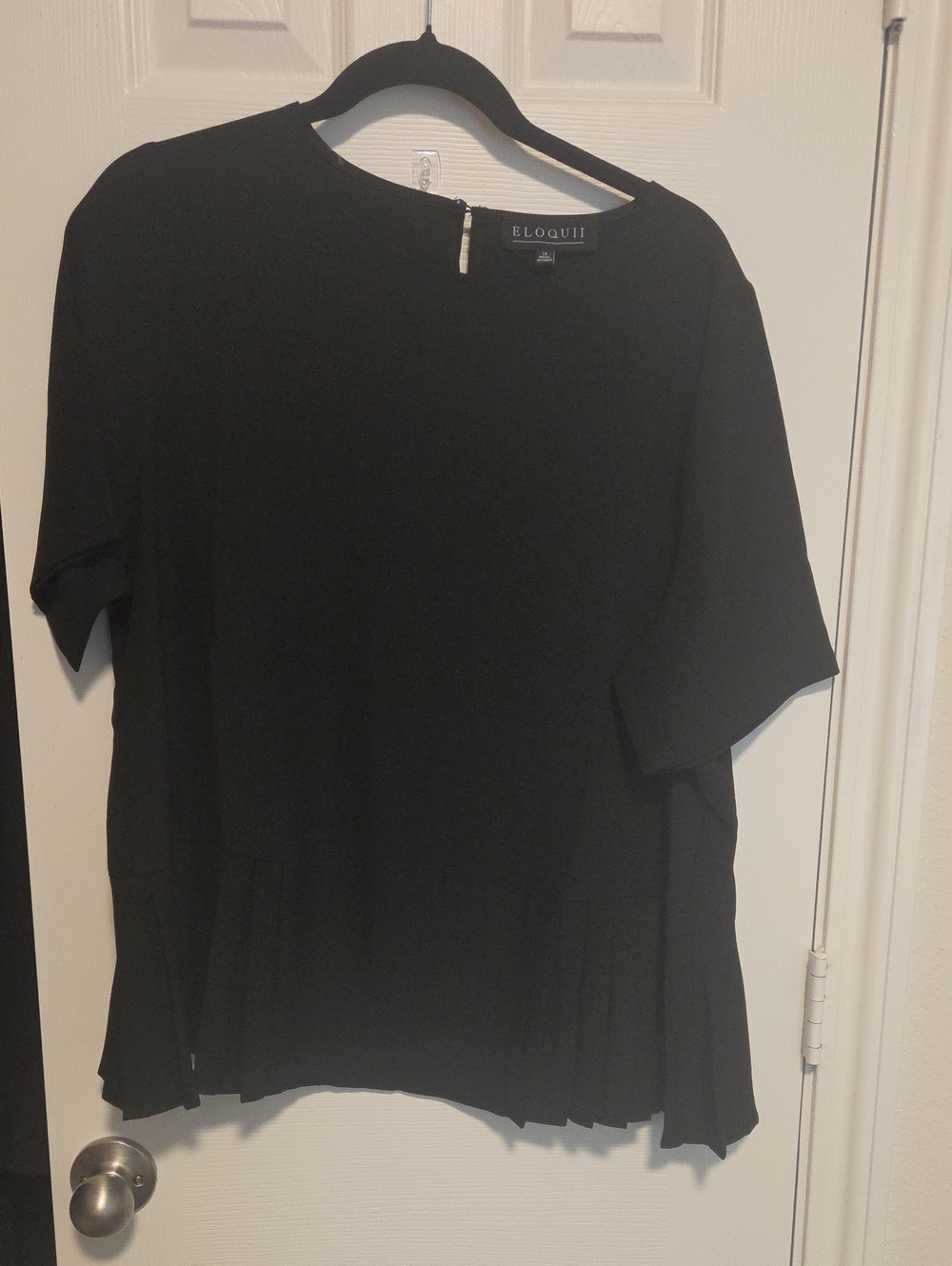 Eloquii Black Pleated Peplum Short Sleeve Blouse